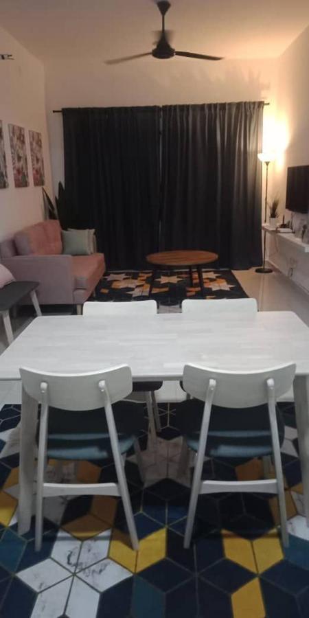 Bunga Homestay Sea View Kuala Terengganu Zewnętrze zdjęcie